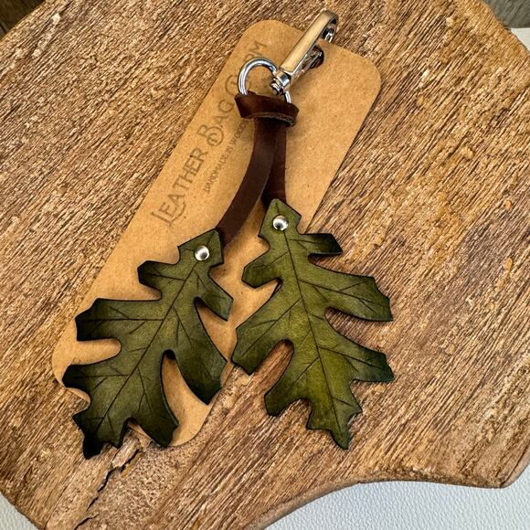 Leather Autumn Fall Purse Charm Oak Leaf Bag Charm Genuine Leather Keychain - Picture 3 of 8